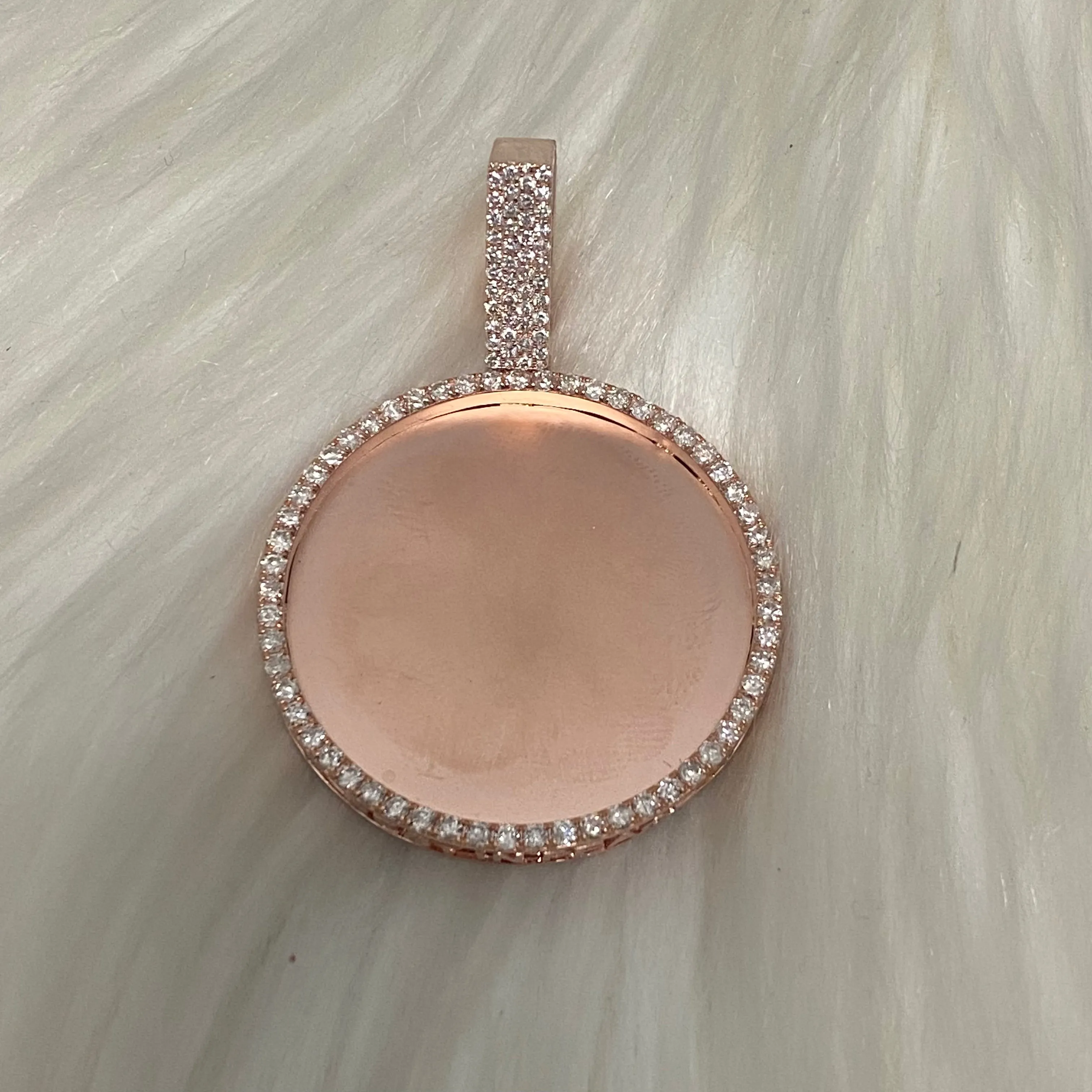 10K Rose Gold Diamond Memoral Pendant 2.51Ct Dia / 26.15gr / 2 - 2.7in