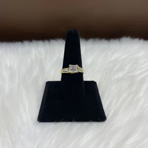 14K Yellow Gold Diamond Luxury Weddding Engagement Ring Ct Dia  / 5.6gr