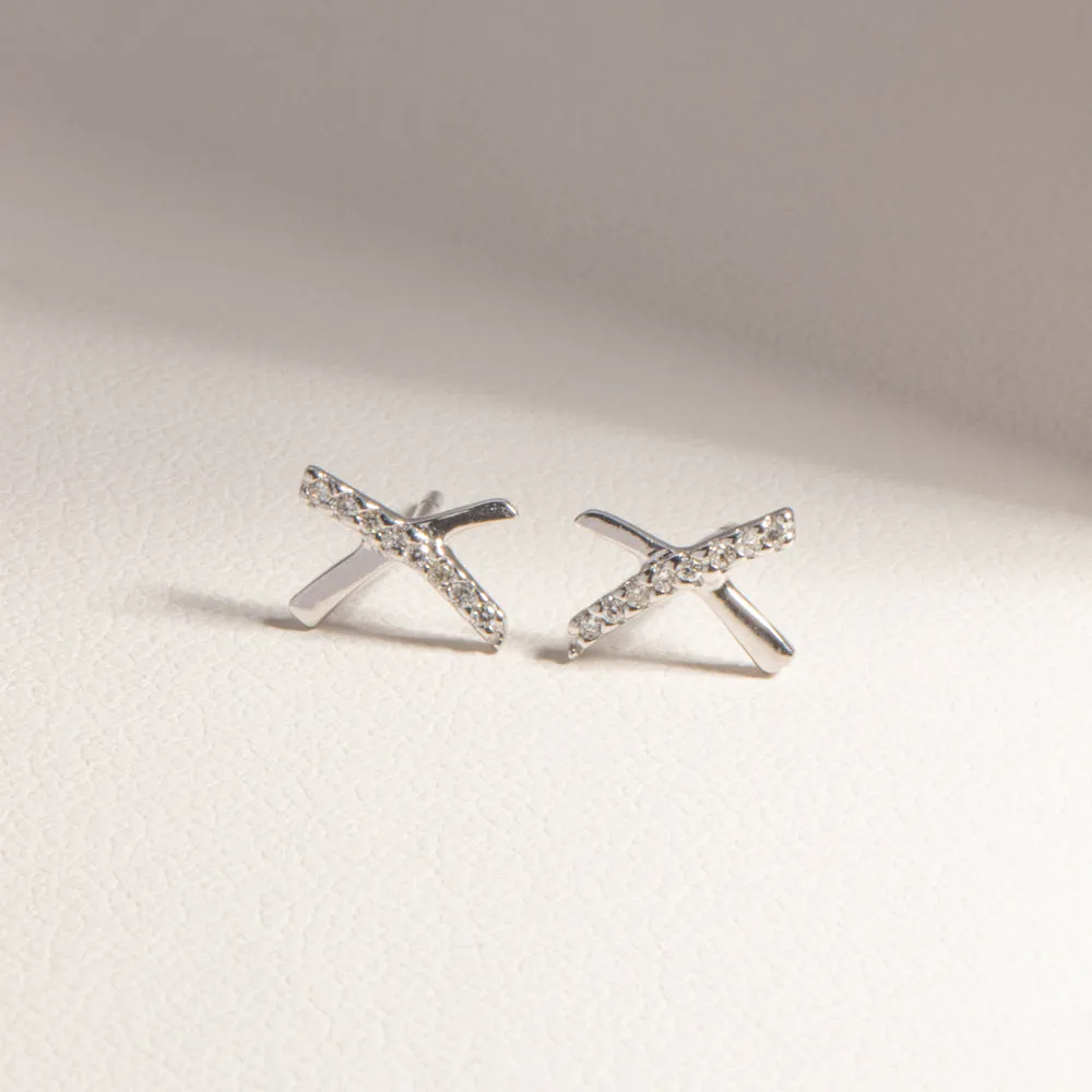 9ct White Gold Diamond Kiss Earrings