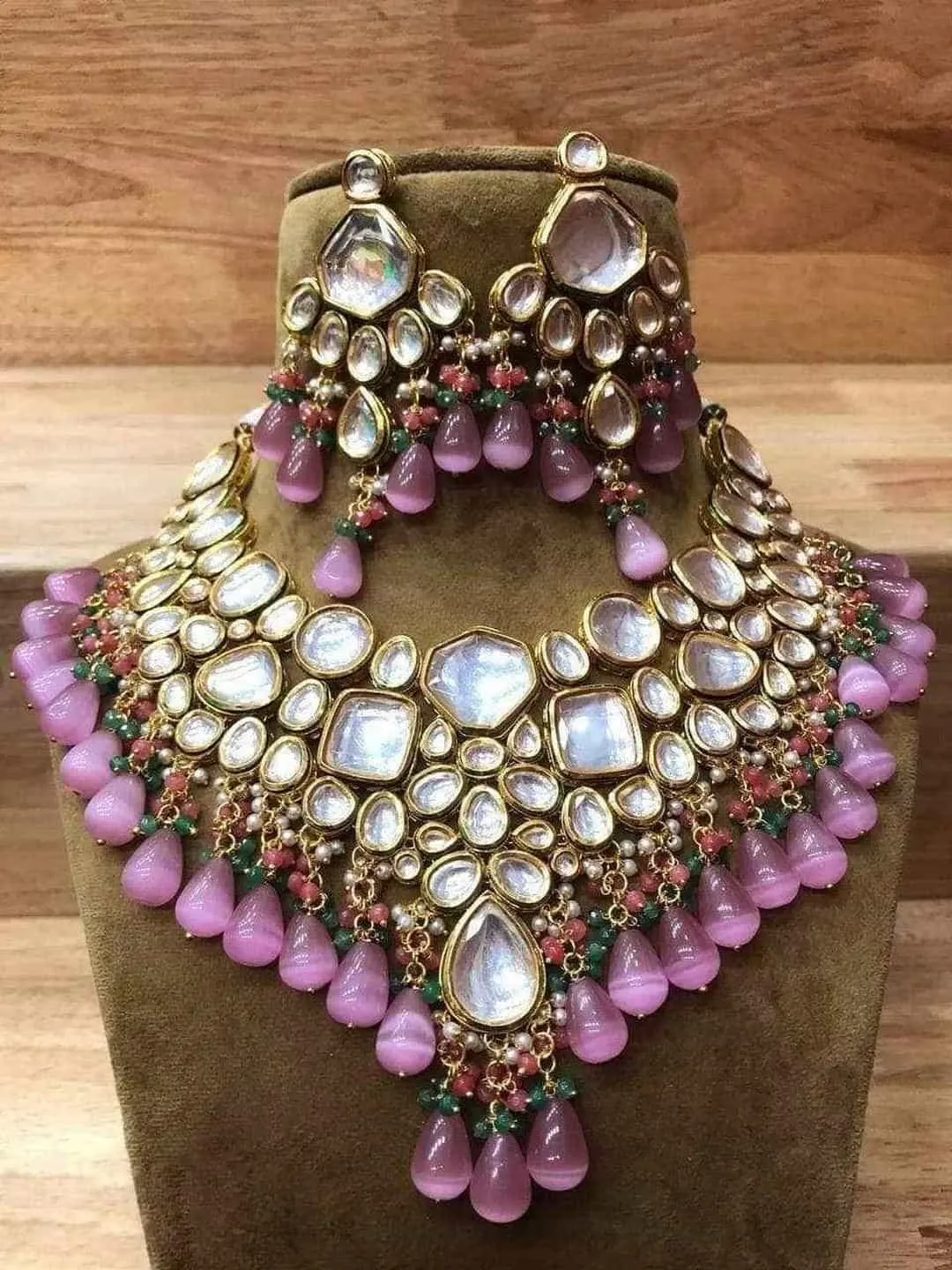 Big Kundan Precious Stone Necklace