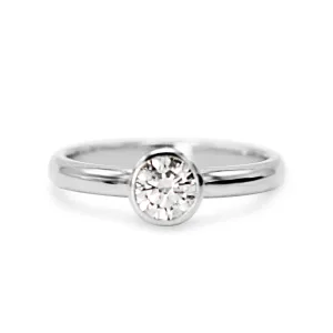 Brilliant Cut Solitaire Diamond Ring 0.57cts - Platinum