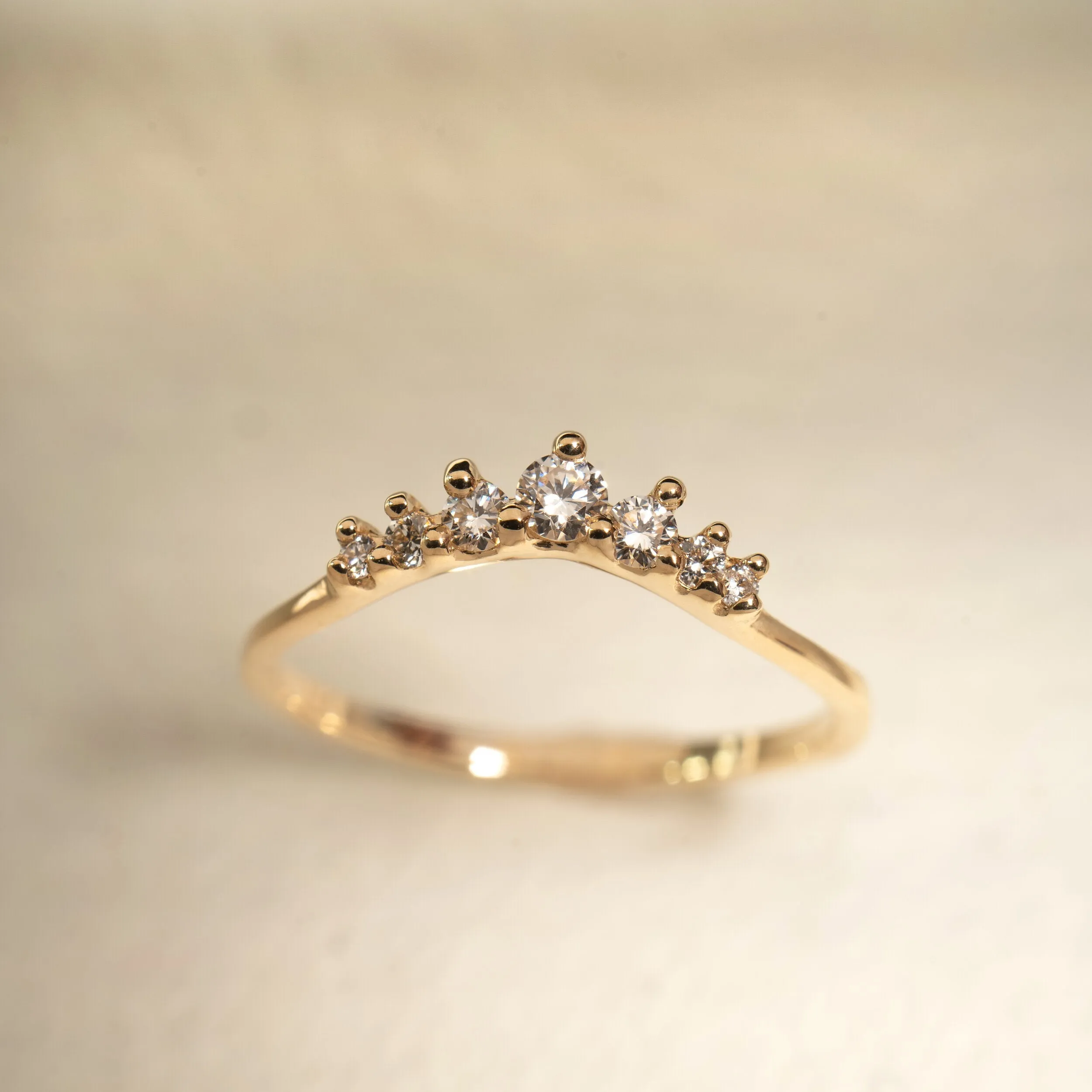 Brilliant Diamond Beacen Ring