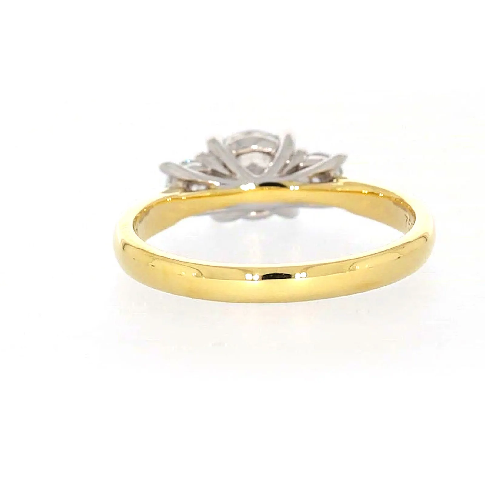 Celebration 18ct Yellow Gold Round Brilliant Cut 1 Carat tw of Certified Lab Grown Diamonds Ring