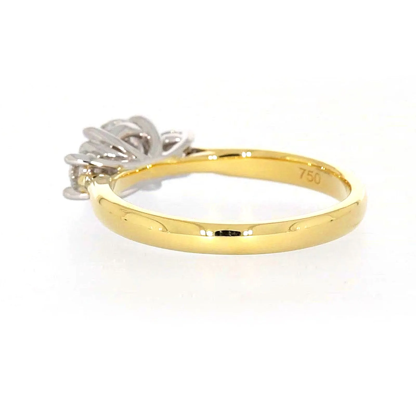 Celebration 18ct Yellow Gold Round Brilliant Cut 1 Carat tw of Certified Lab Grown Diamonds Ring