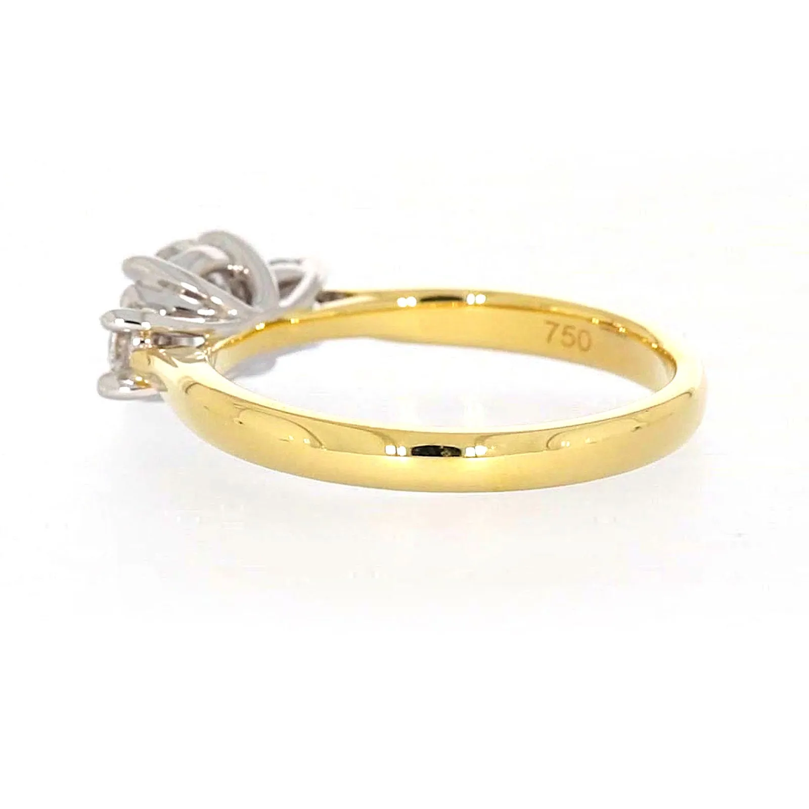 Celebration 18ct Yellow Gold Round Brilliant Cut 1 Carat tw of Certified Lab Grown Diamonds Ring