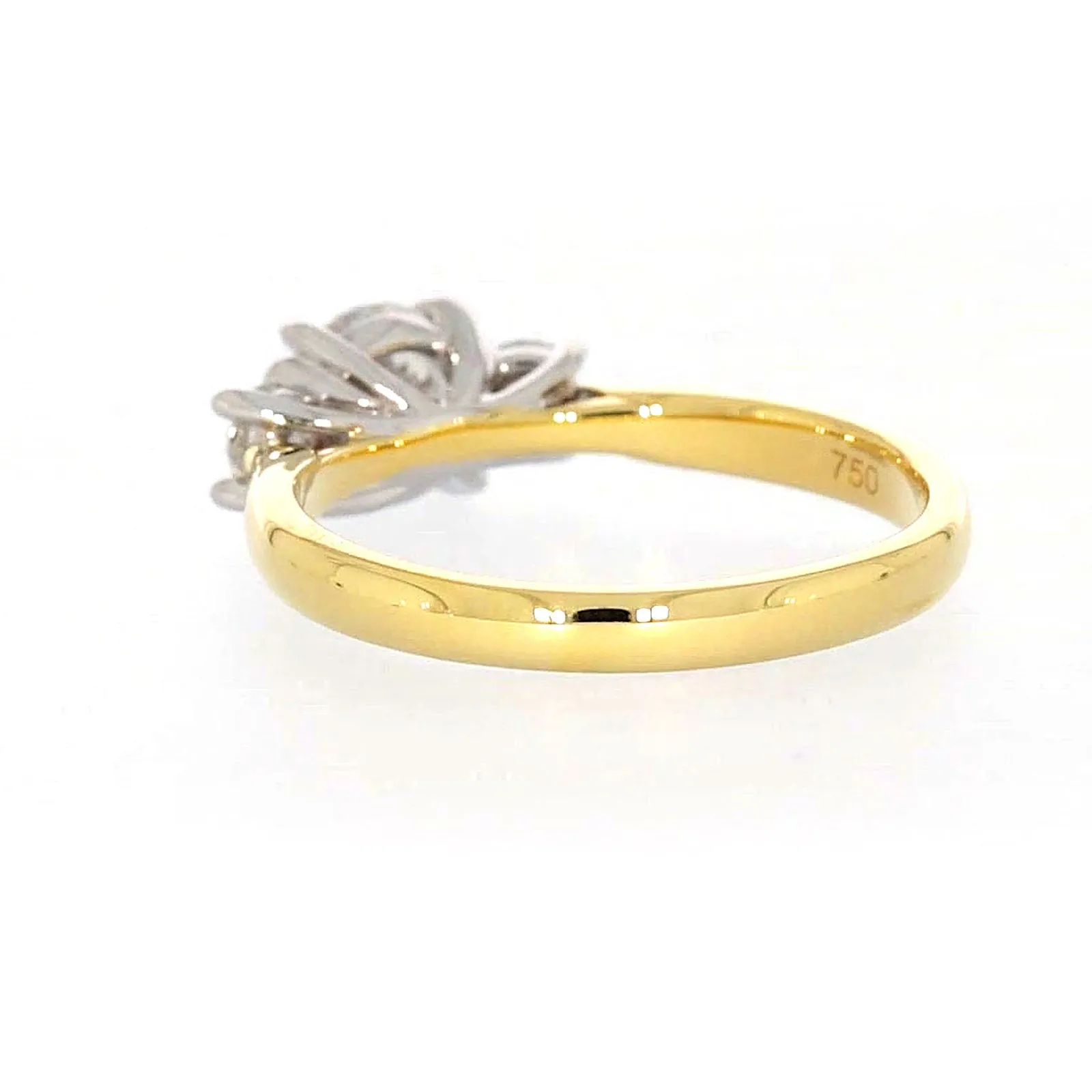 Celebration 18ct Yellow Gold Round Brilliant Cut 1 Carat tw of Certified Lab Grown Diamonds Ring