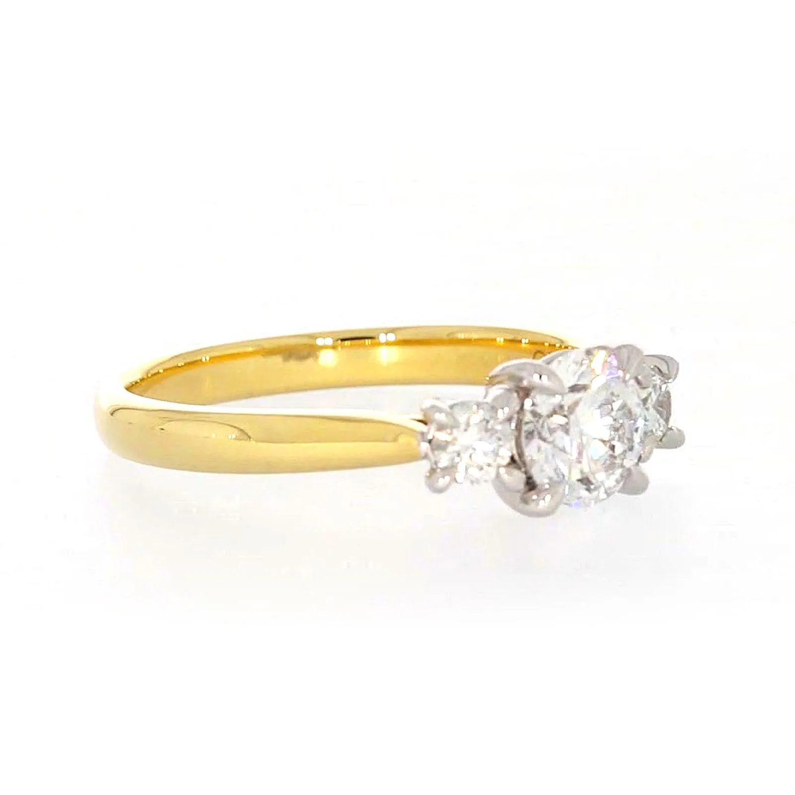 Celebration 18ct Yellow Gold Round Brilliant Cut 1 Carat tw of Certified Lab Grown Diamonds Ring