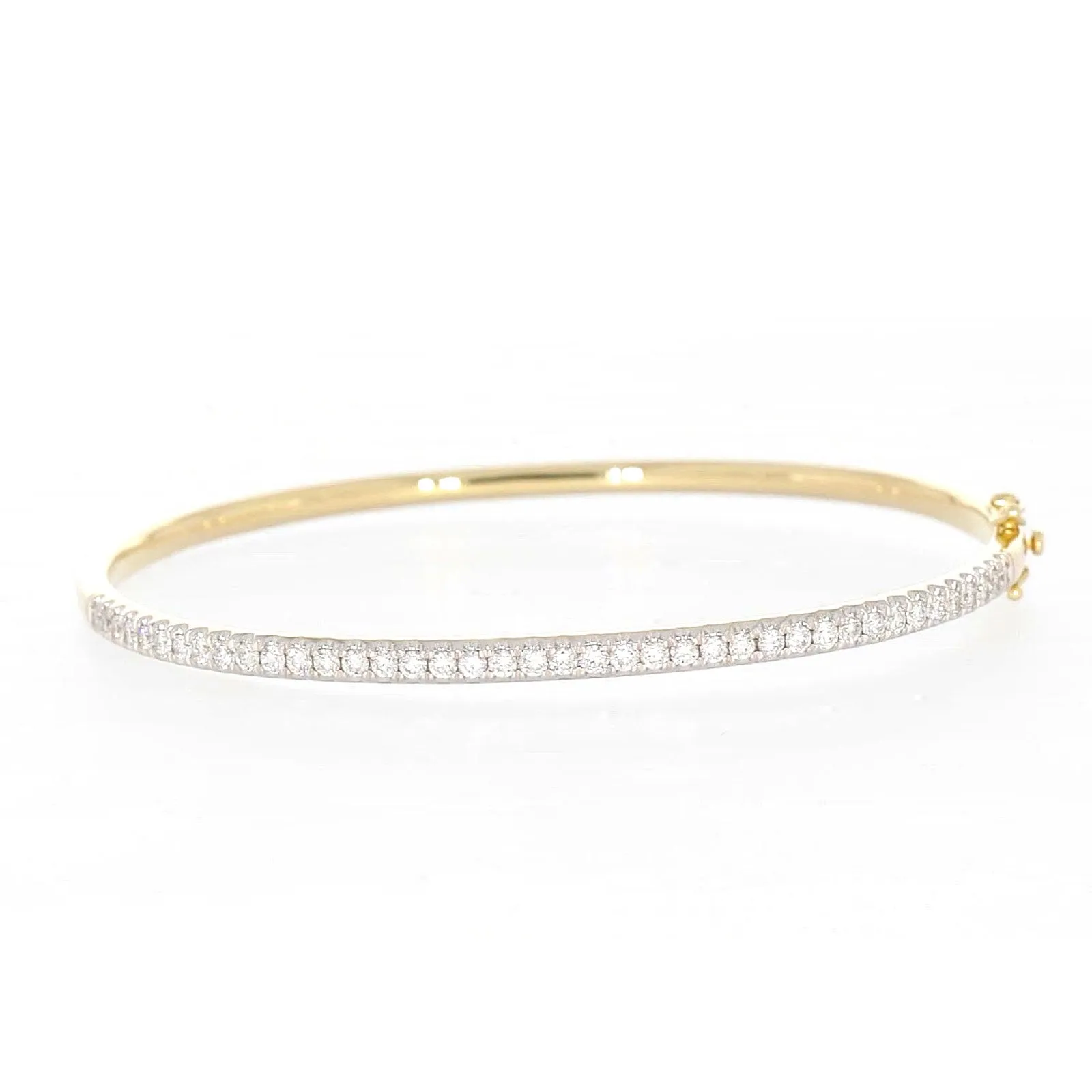 Celebration 9ct Yellow Gold Round Brilliant Cut 1 Carat tw of Lab Grown Diamonds Bangle