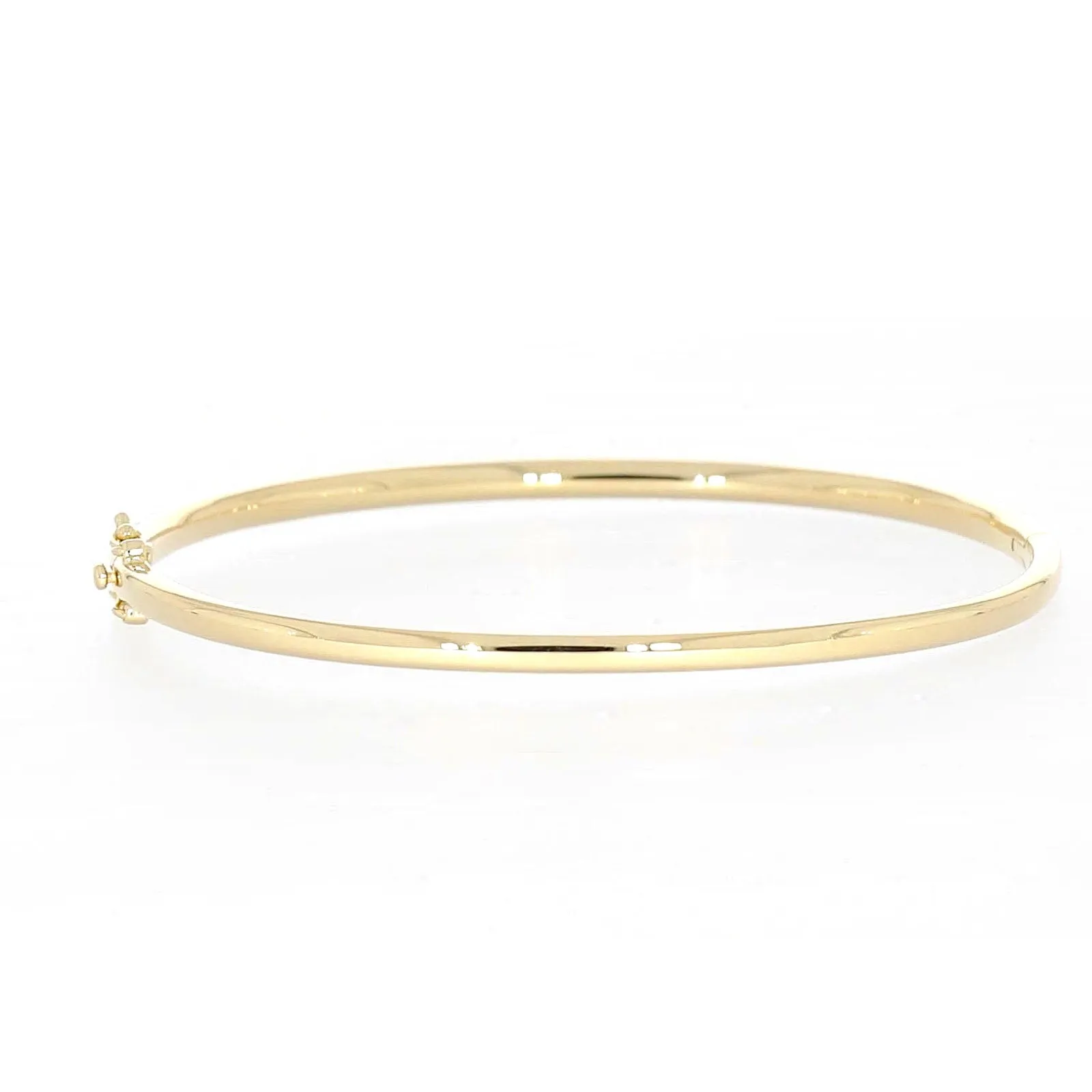 Celebration 9ct Yellow Gold Round Brilliant Cut 1 Carat tw of Lab Grown Diamonds Bangle