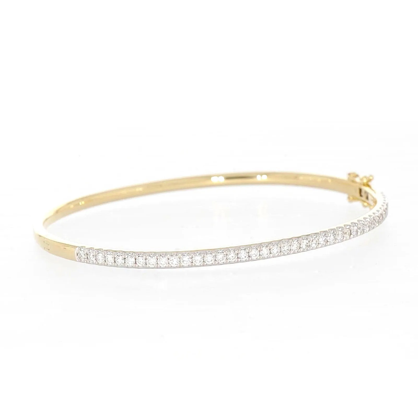 Celebration 9ct Yellow Gold Round Brilliant Cut 1 Carat tw of Lab Grown Diamonds Bangle