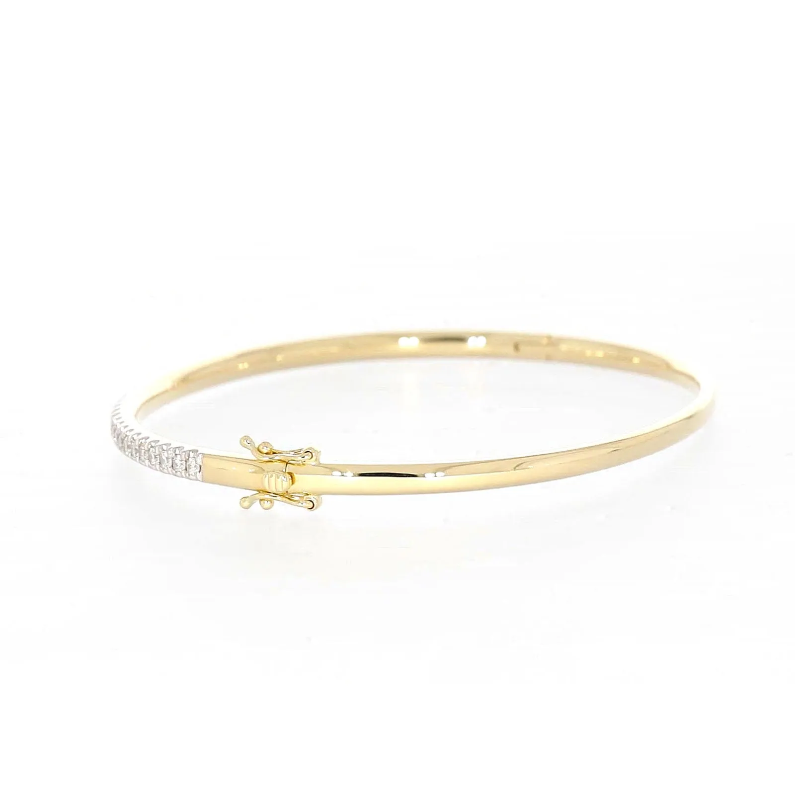 Celebration 9ct Yellow Gold Round Brilliant Cut 1 Carat tw of Lab Grown Diamonds Bangle