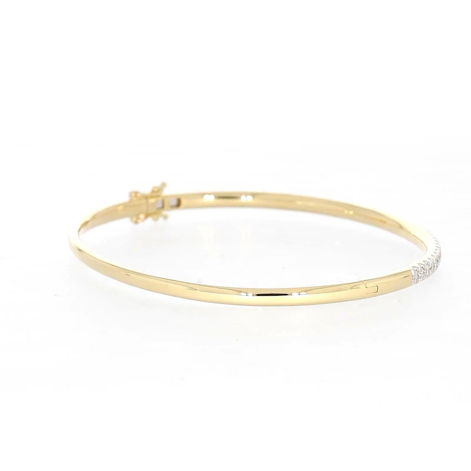 Celebration 9ct Yellow Gold Round Brilliant Cut 1 Carat tw of Lab Grown Diamonds Bangle