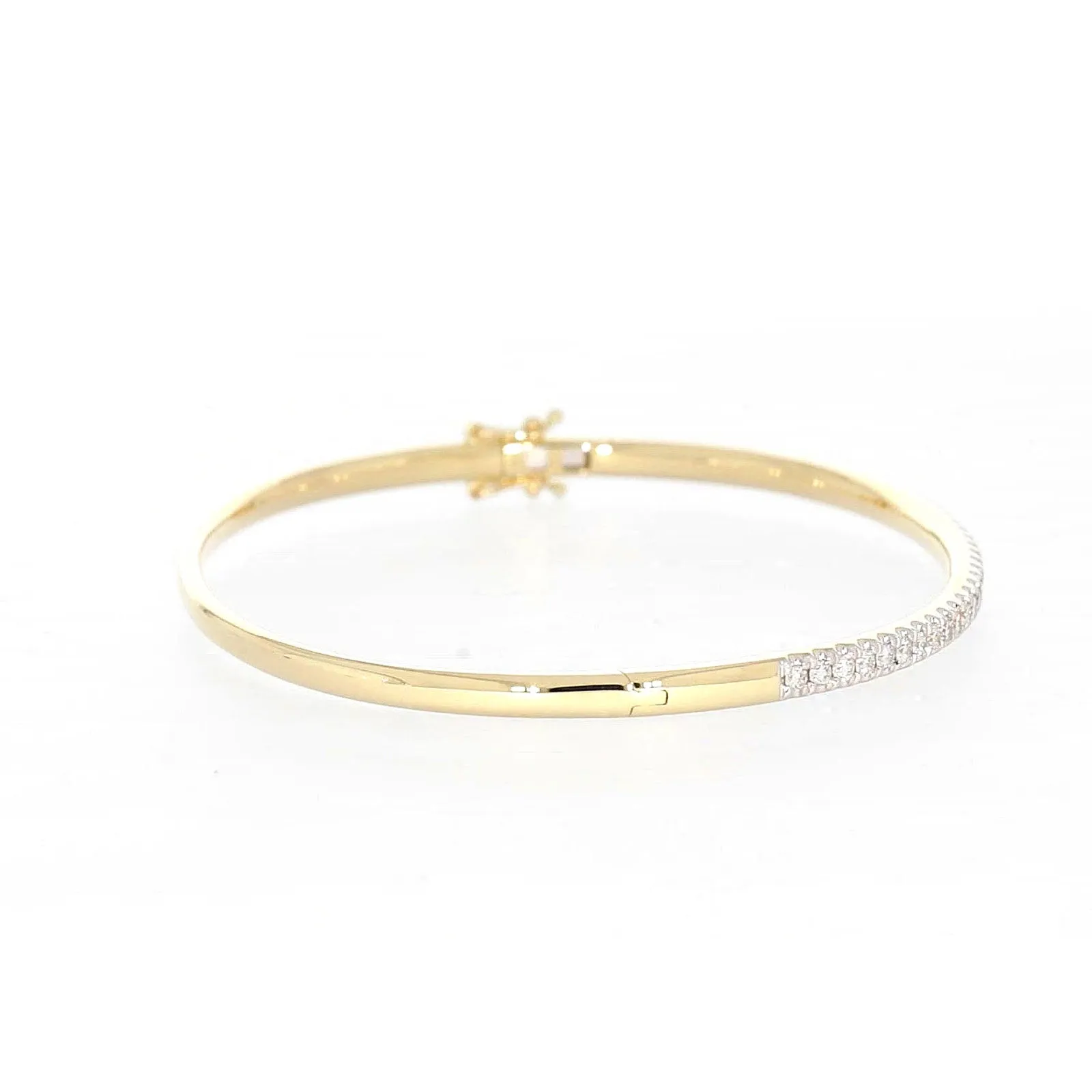 Celebration 9ct Yellow Gold Round Brilliant Cut 1 Carat tw of Lab Grown Diamonds Bangle