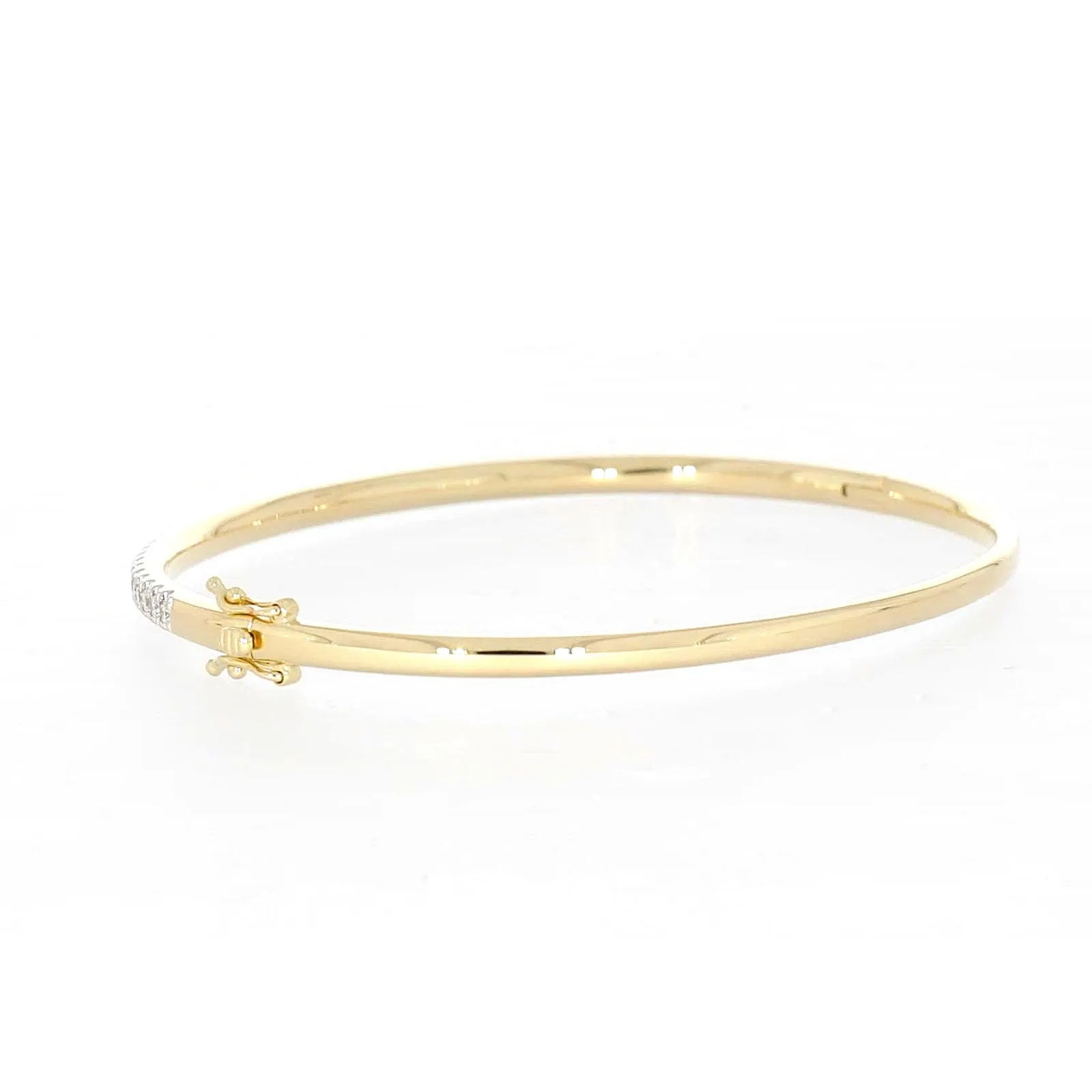 Celebration 9ct Yellow Gold Round Brilliant Cut 1 Carat tw of Lab Grown Diamonds Bangle