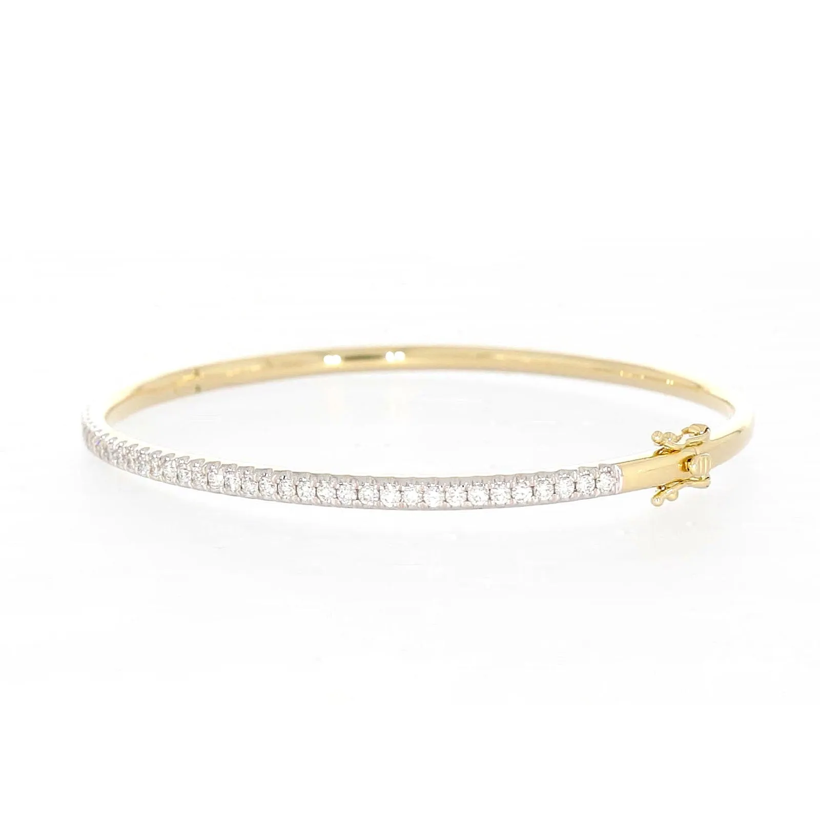 Celebration 9ct Yellow Gold Round Brilliant Cut 1 Carat tw of Lab Grown Diamonds Bangle