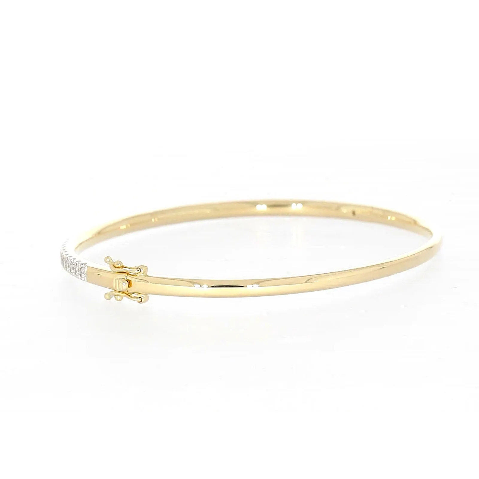 Celebration 9ct Yellow Gold Round Brilliant Cut 1 Carat tw of Lab Grown Diamonds Bangle