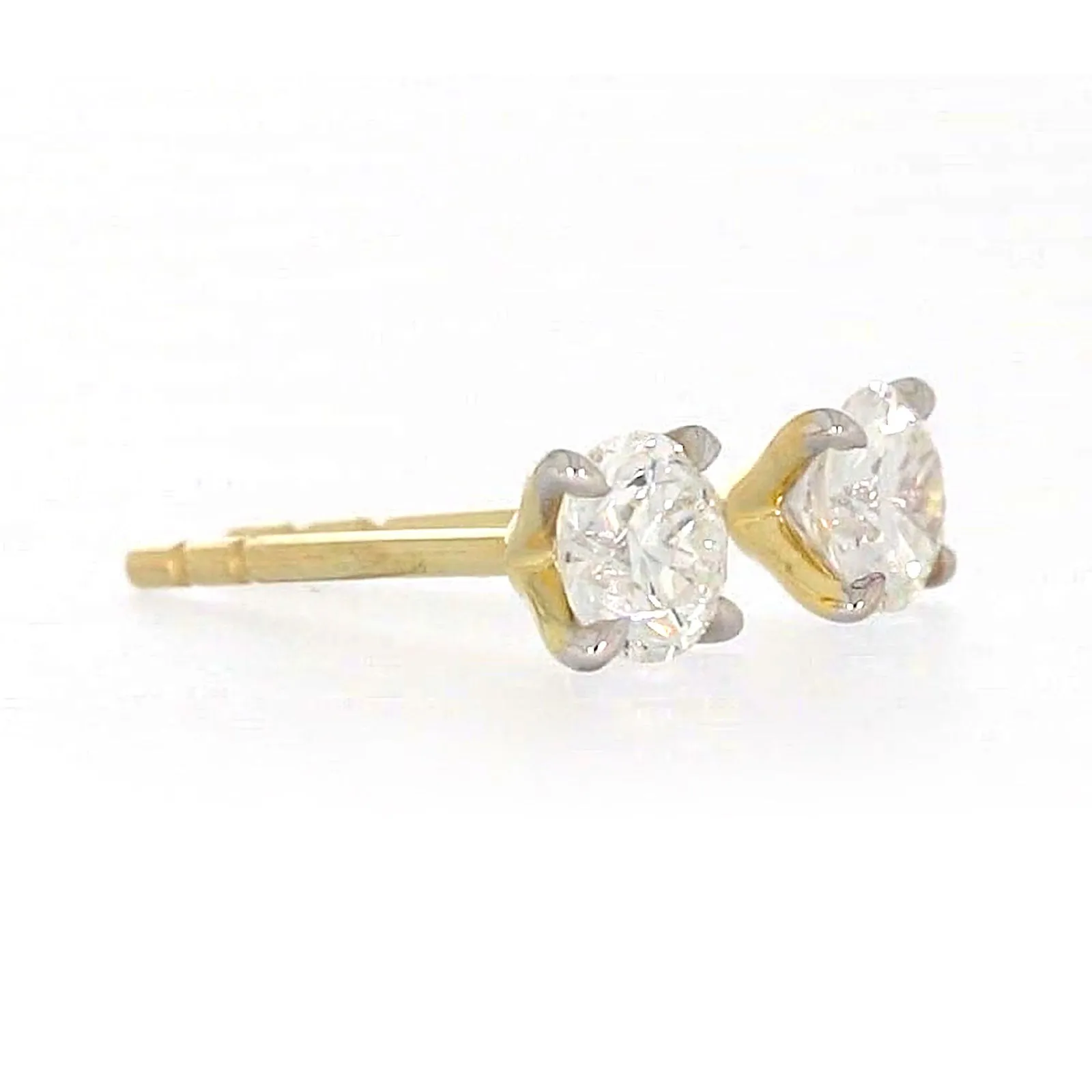 Celebration 9ct Yellow Gold Round Brilliant Cut 1/2 CARAT tw of Lab Grown Diamonds Stud Earrings