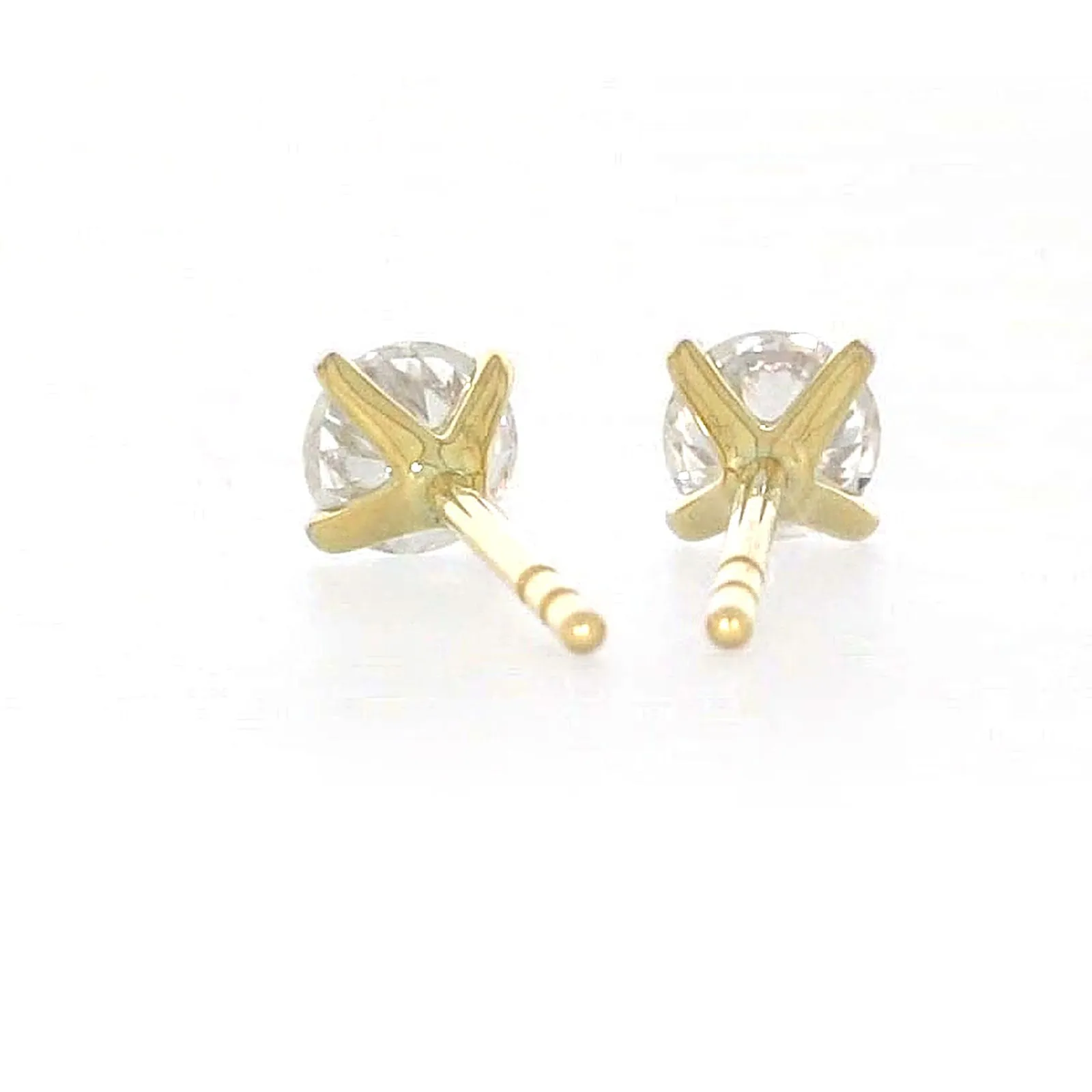 Celebration 9ct Yellow Gold Round Brilliant Cut 1/2 CARAT tw of Lab Grown Diamonds Stud Earrings