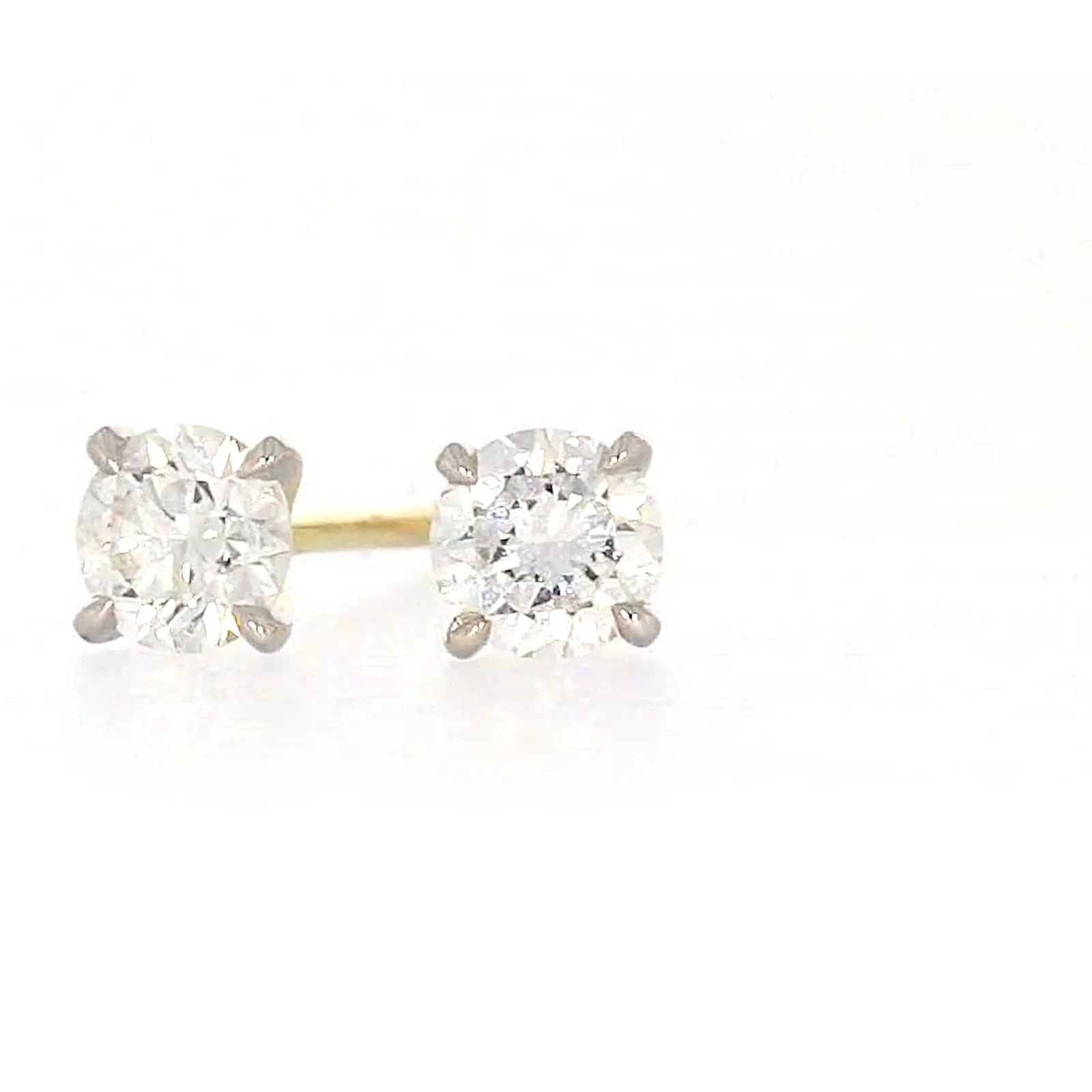 Celebration 9ct Yellow Gold Round Brilliant Cut 1/2 CARAT tw of Lab Grown Diamonds Stud Earrings