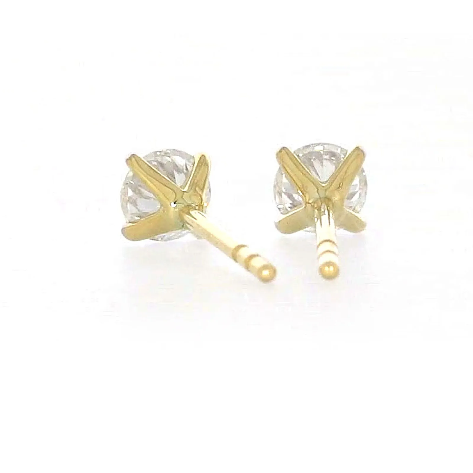 Celebration 9ct Yellow Gold Round Brilliant Cut 1/2 CARAT tw of Lab Grown Diamonds Stud Earrings