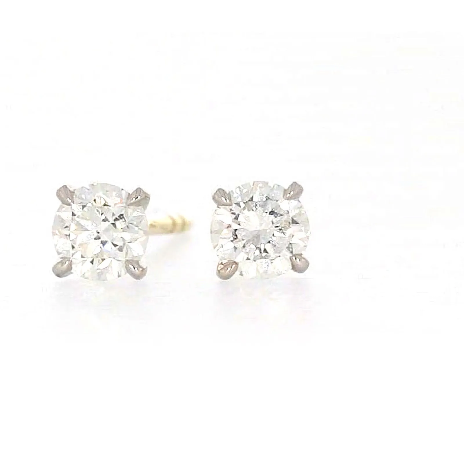 Celebration 9ct Yellow Gold Round Brilliant Cut 1/2 CARAT tw of Lab Grown Diamonds Stud Earrings