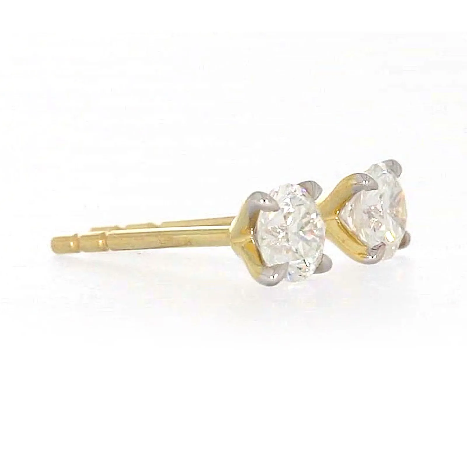 Celebration 9ct Yellow Gold Round Brilliant Cut 1/2 CARAT tw of Lab Grown Diamonds Stud Earrings