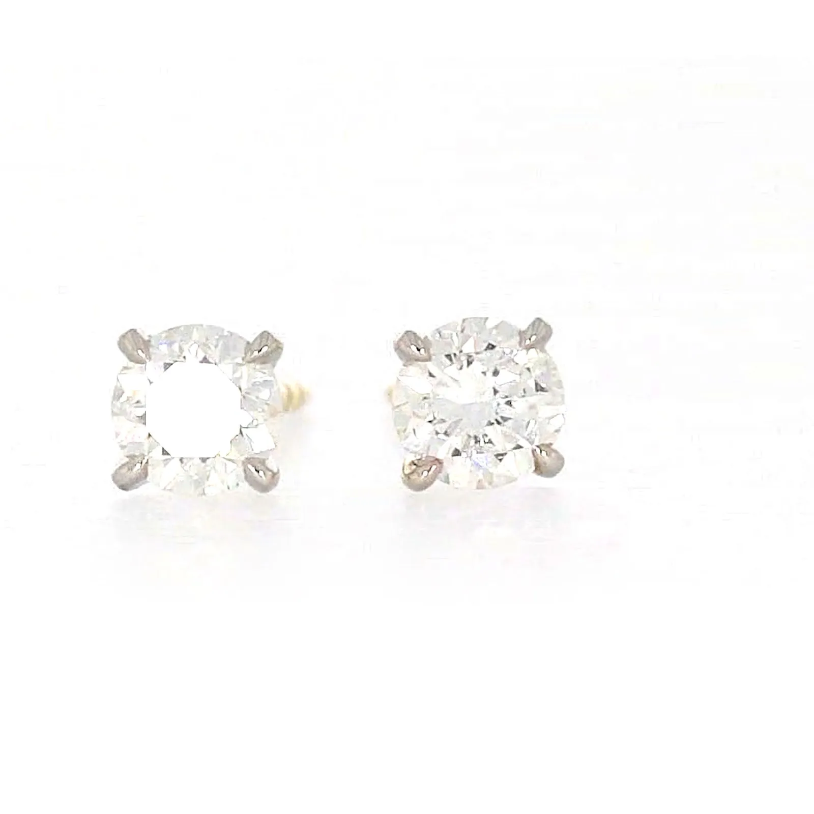 Celebration 9ct Yellow Gold Round Brilliant Cut 1/2 CARAT tw of Lab Grown Diamonds Stud Earrings