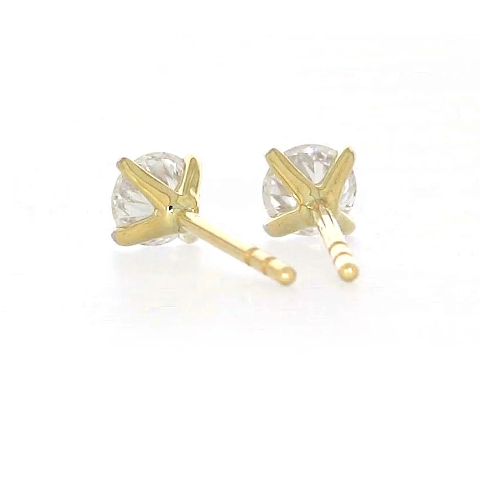 Celebration 9ct Yellow Gold Round Brilliant Cut 1/2 CARAT tw of Lab Grown Diamonds Stud Earrings