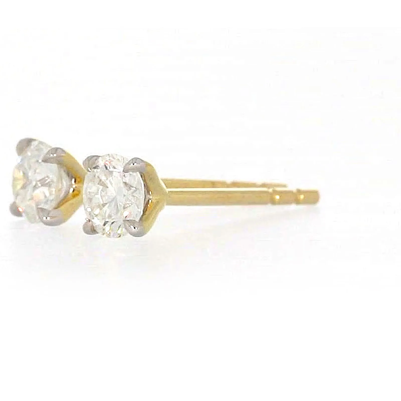 Celebration 9ct Yellow Gold Round Brilliant Cut 1/2 CARAT tw of Lab Grown Diamonds Stud Earrings