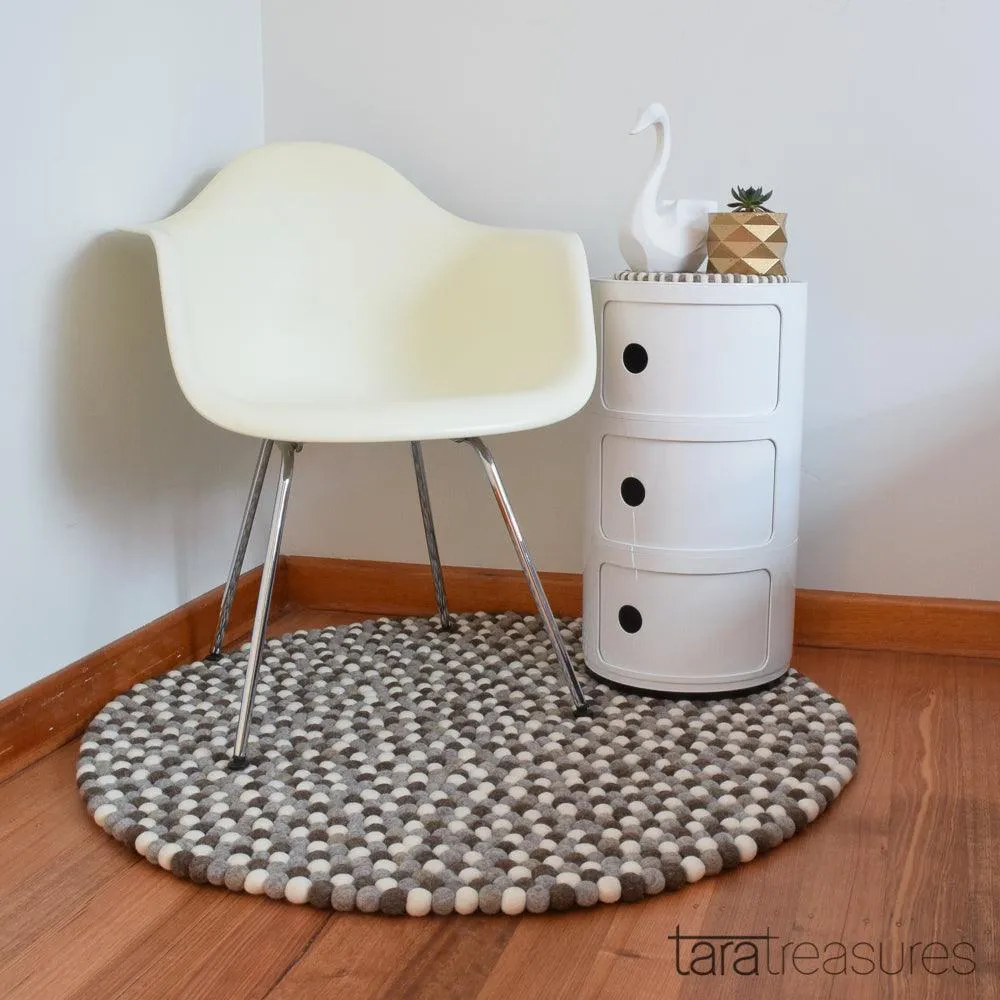 Felt Ball Rug - Pebbles 100cm