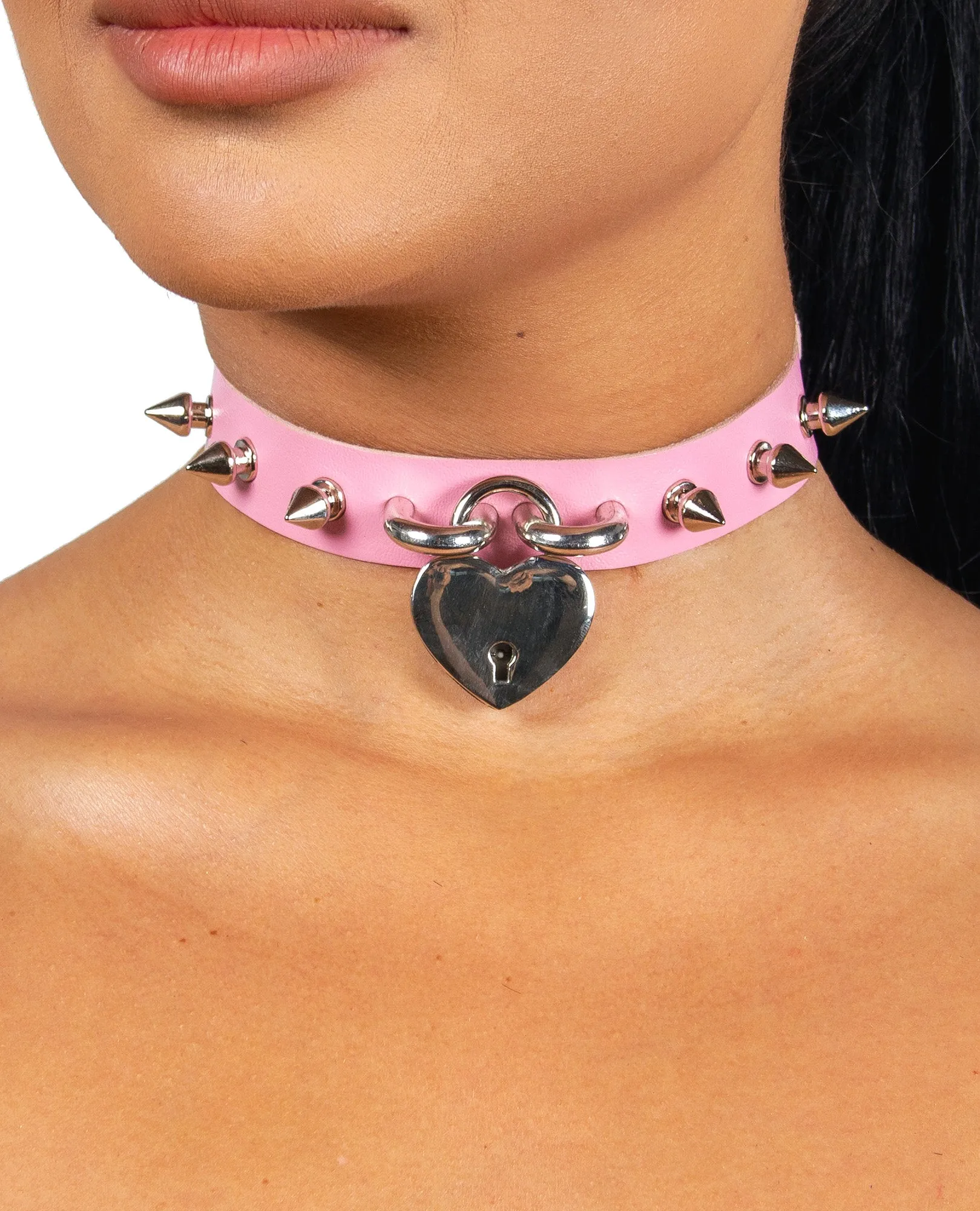 HEART SPIKED PADLOCK COLLAR - FUTURE LOVERS