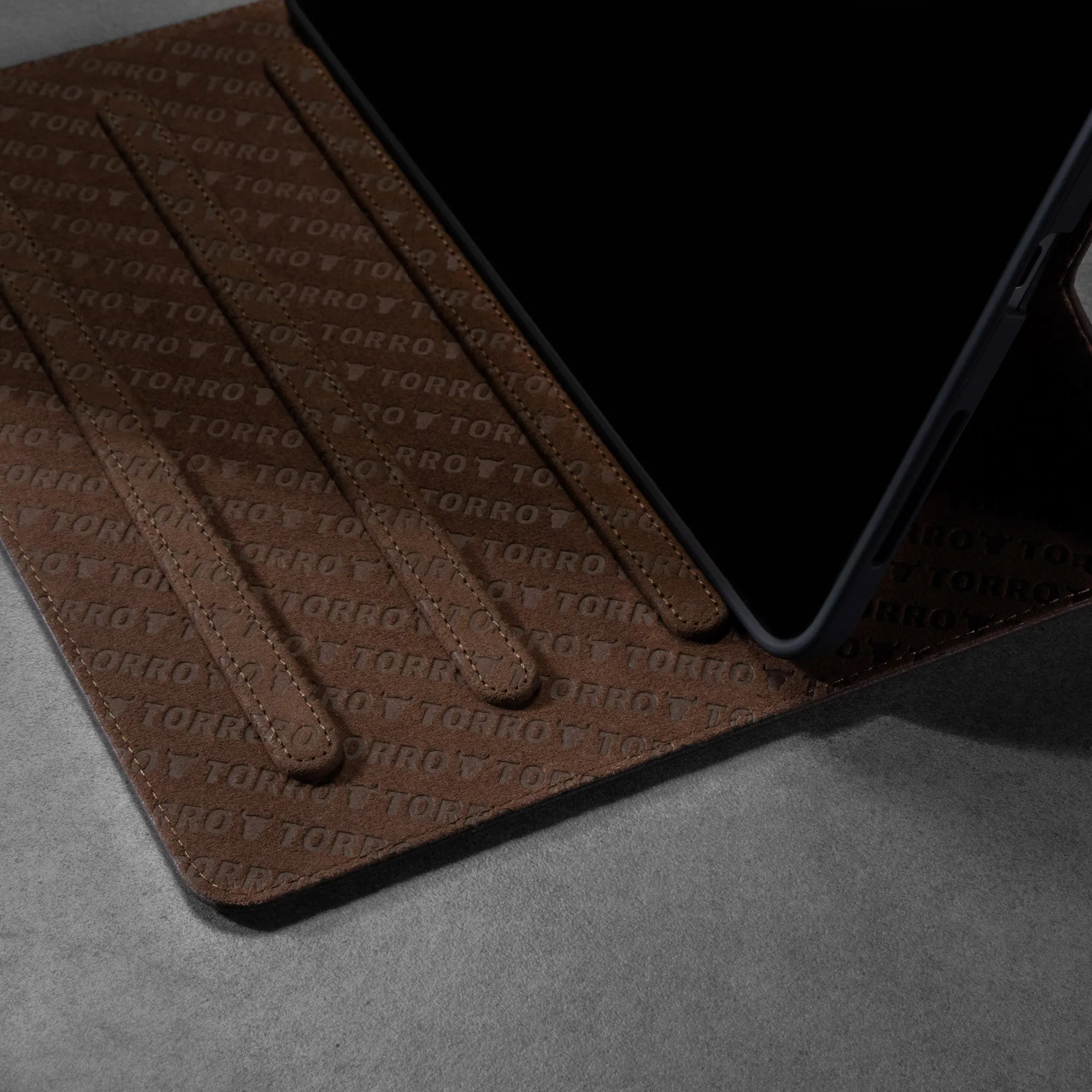 iPad Pro 12.9" Leather Case (6th, 5th & 4th Gen)