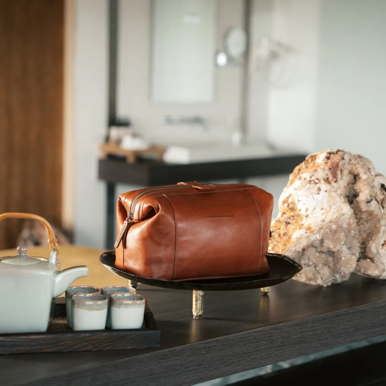 Leather Toiletry Bag Cognac Biassa