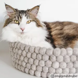 Light Grey Felt Ball Basket for Cats