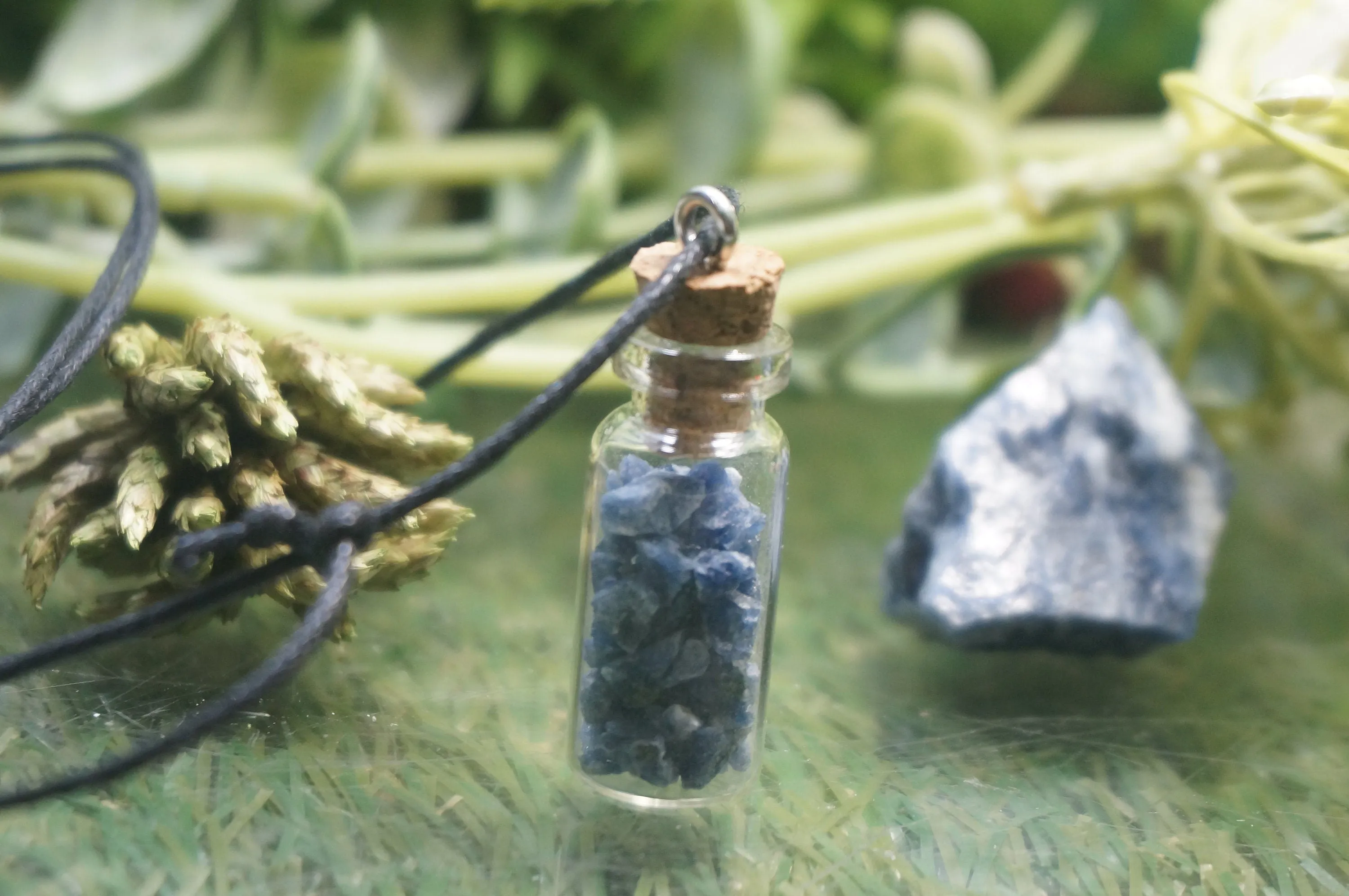 natural sodalite necklace botτle rough mineral stone birthstone blue healing therapy gift idea