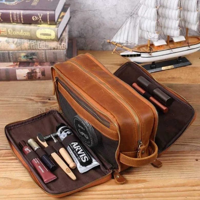 Personalized Leather Toiletry Bag, Groomsmen Gift, Mens Shaving Kit, Gifts for Him, Christmas Gift