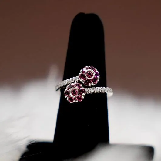 Pink Flowers Ring 18K White Gold With Diamond-Sapphire / 6.4gr / Size 6